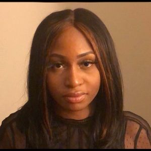 Meet your Posher, Christina